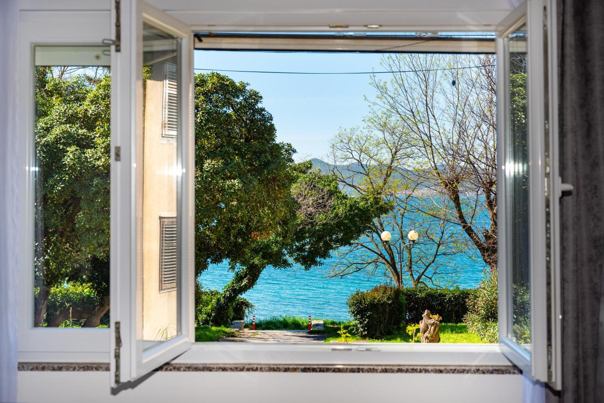 Apartamento Kolovare Garden Oasis - First Row By Sea Zadar Exterior foto